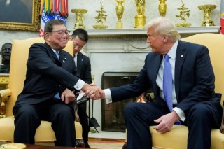 日元危機(jī)倒計(jì)時(shí)！汽車關(guān)稅重錘將至，日本制造商搶跑出口線