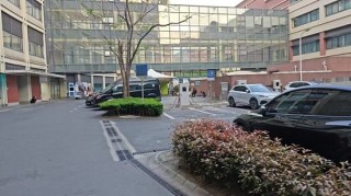 江西省兒童醫(yī)院一醫(yī)生幫聯(lián)系民營救護(hù)車800公里收2.8萬元，院方調(diào)查
