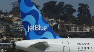 捷藍(lán)航空將削減更多航班 2025年 “不太可能” 實(shí)現(xiàn)收支平衡