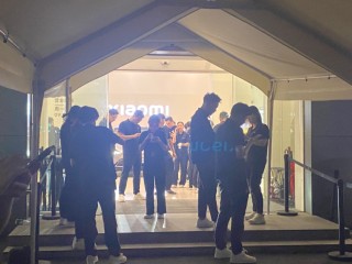 記者體驗小米門店狂熱營銷，多地已現(xiàn)YU7轉(zhuǎn)手訂單