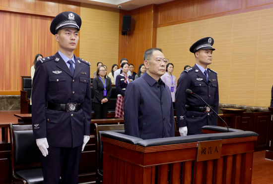 江西省委原常委、南昌市委原書記殷美根斂財超2億！被判死緩  第1張