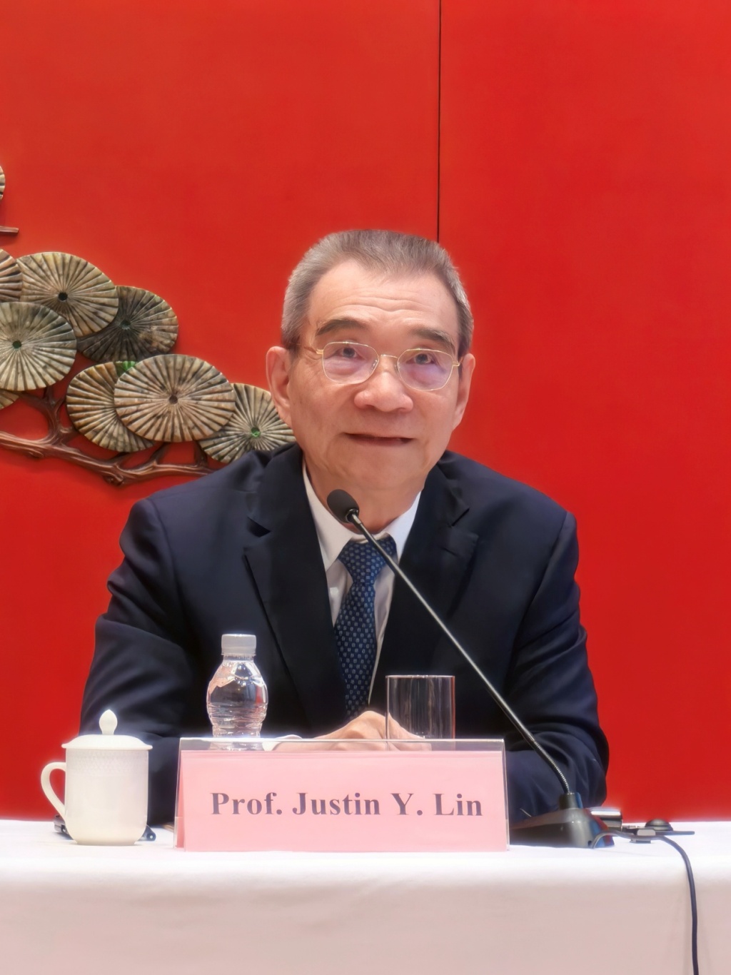 林毅夫：中美經(jīng)濟(jì)確有脫鉤風(fēng)險(xiǎn)，但“完全脫鉤”可能性不大  第1張